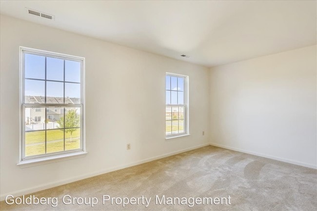 Building Photo - 4 br, 3.5 bath House - 17617 Potter Bell Way