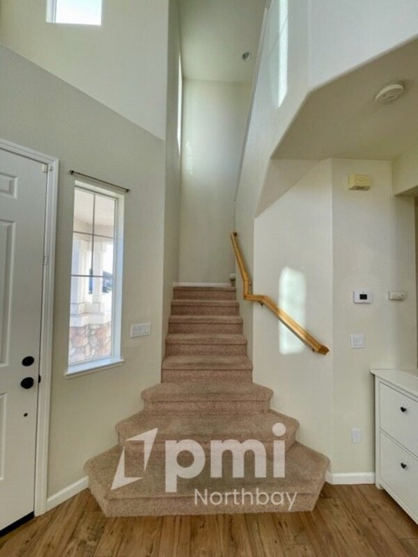 Foto del edificio - 2206 Cox Ln