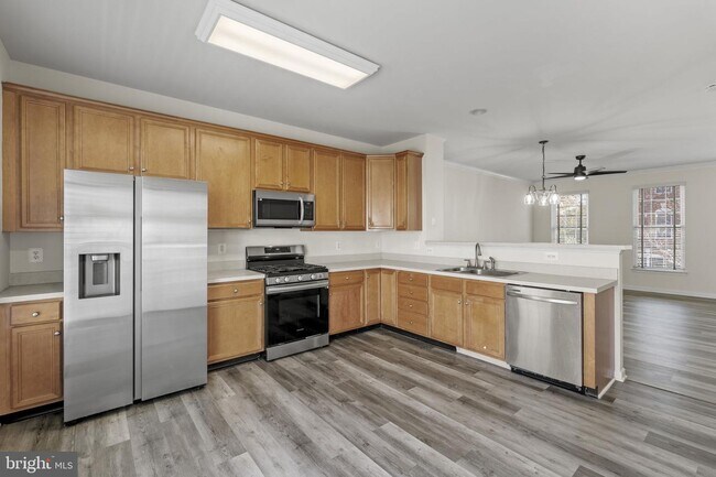 Building Photo - 25390 Shipley Terrace