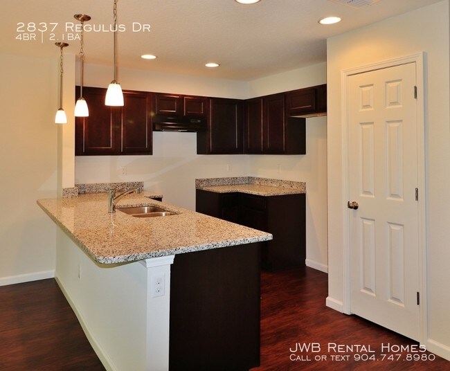 Building Photo - 2837 Regulus Dr