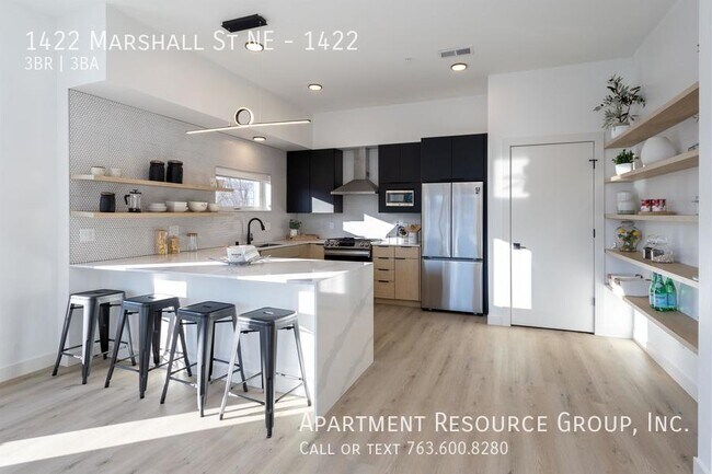 Foto del edificio - 1422 Marshall St NE
