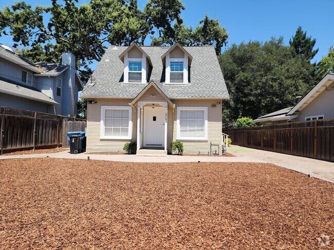 Building Photo - 3793 La Donna Ave