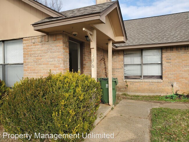 Building Photo - 2 br, 2 bath House - 306 Shady Valley Dr
