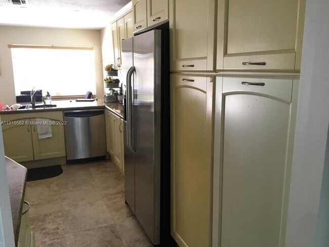 Foto del edificio - 1225 NW 167th Ave