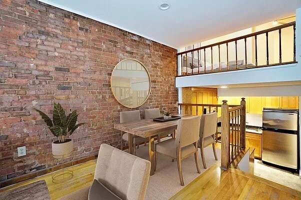 Primary Photo - 218 W 14th St