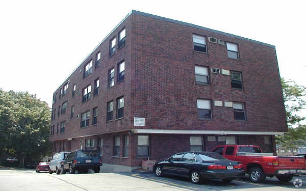 Foto del edificio - 122 Main St