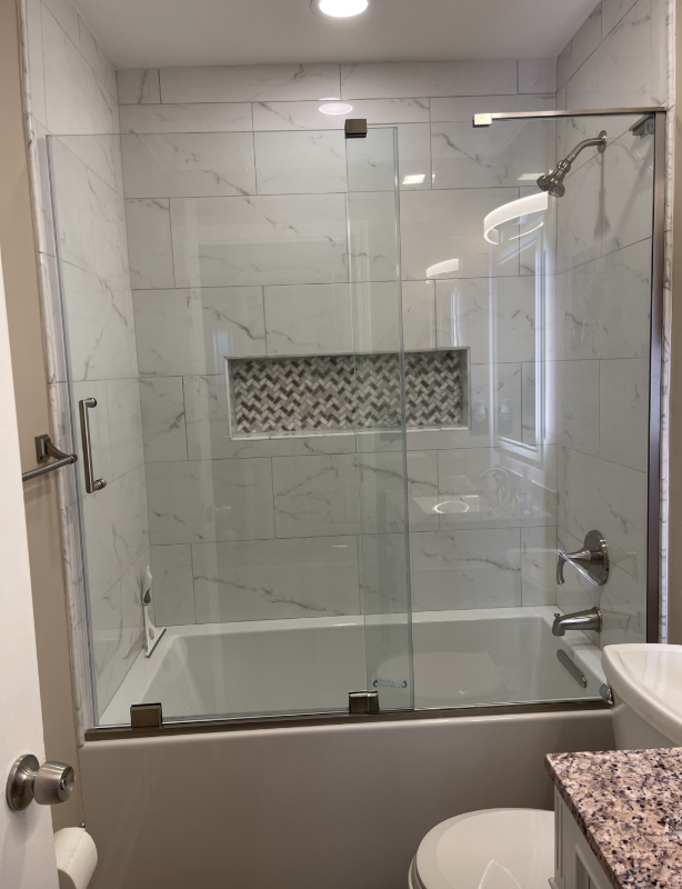 Foto principal - 2528 Oak Valley Ln