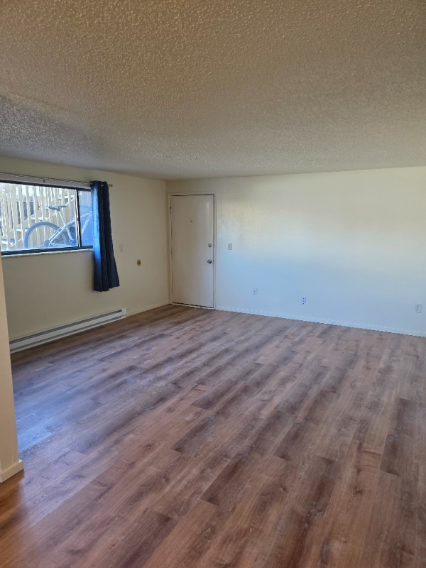 Building Photo - 840 Stone Mountain Ct