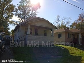 Building Photo - 1023 Barrie Ave