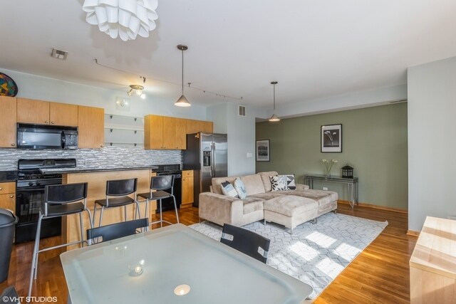 Foto principal - 519 S Maplewood Ave