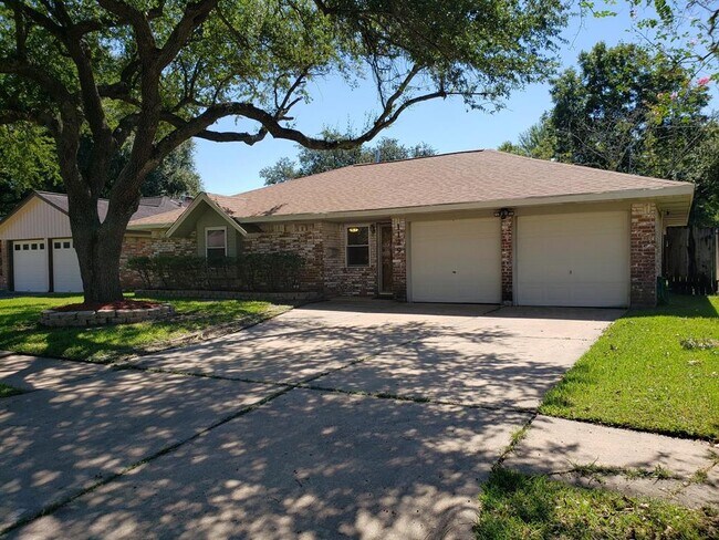 Foto del edificio - 1129 E Rutgers Ln