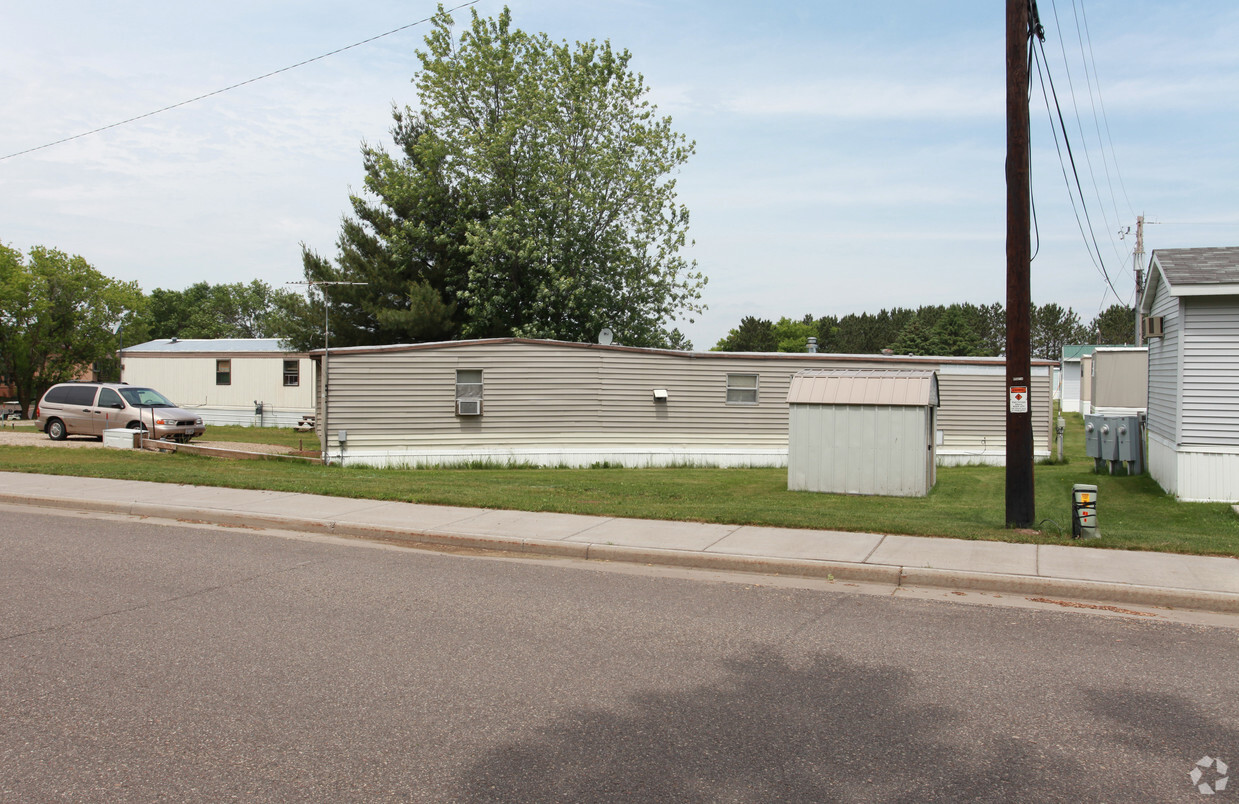 Building Photo - Hammond Mobile Home Park