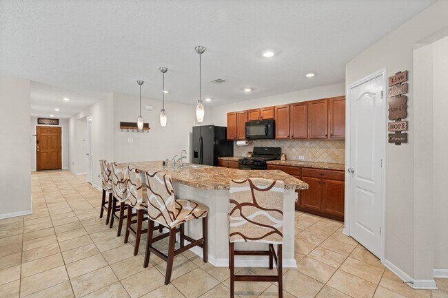Foto del edificio - 2623 Hawthorn Mill Ln