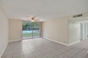Foto del edificio - 10773 Cleary Blvd