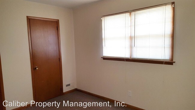 Building Photo - 1 br, 1 bath Apartment - 2014-2024 Ohio Ave.