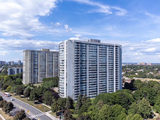 Building Photo - Sky Garden II