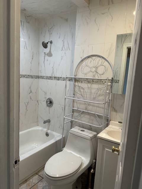 Building Photo - 112-15 Francis Lewis Blvd