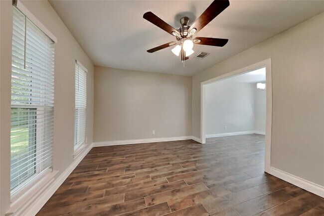 Foto del edificio - 2638 Brookdale Dr