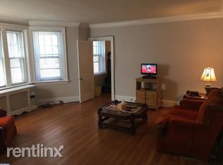 Foto principal - 4643 Pine St
