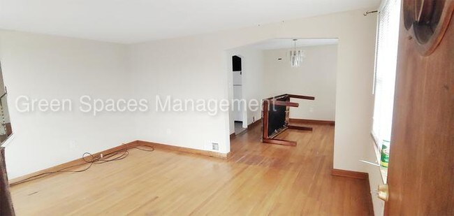 Building Photo - 4120 Outlook Dr