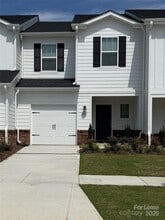 Building Photo - 1719 Braemar Vlg Dr