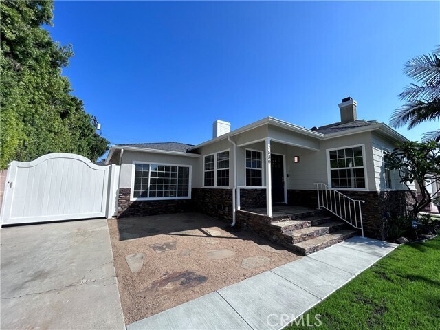 Foto del edificio - 7530 Westlawn Ave