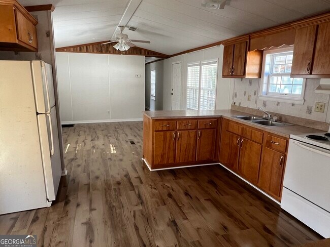 Foto del edificio - 727 W 3rd St