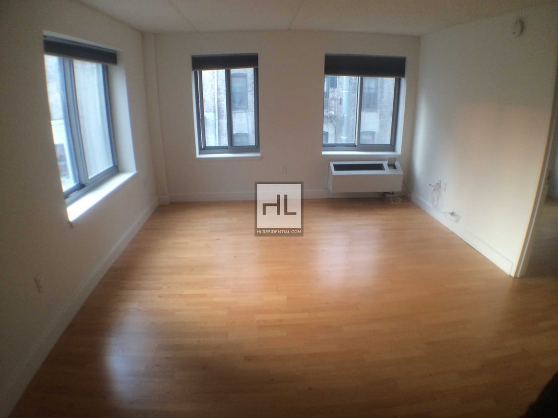 Primary Photo - 63 Schermerhorn St