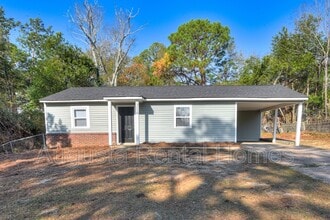 Building Photo - 3110 Arcadia Dr