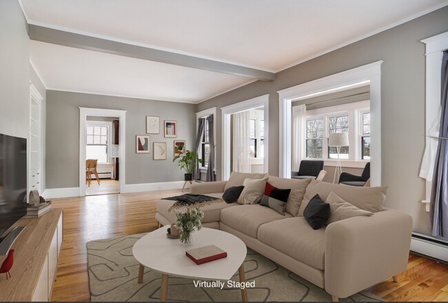 Foto del edificio - 2484 Elm St