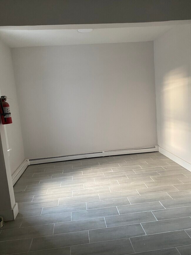 Foto del edificio - 465 E 22nd St