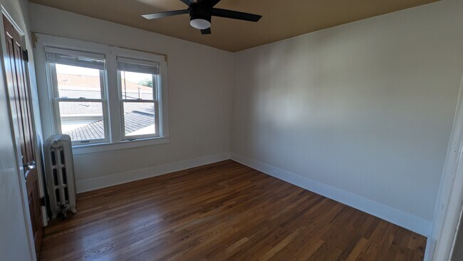 Foto del edificio - 3114 19th Ave S