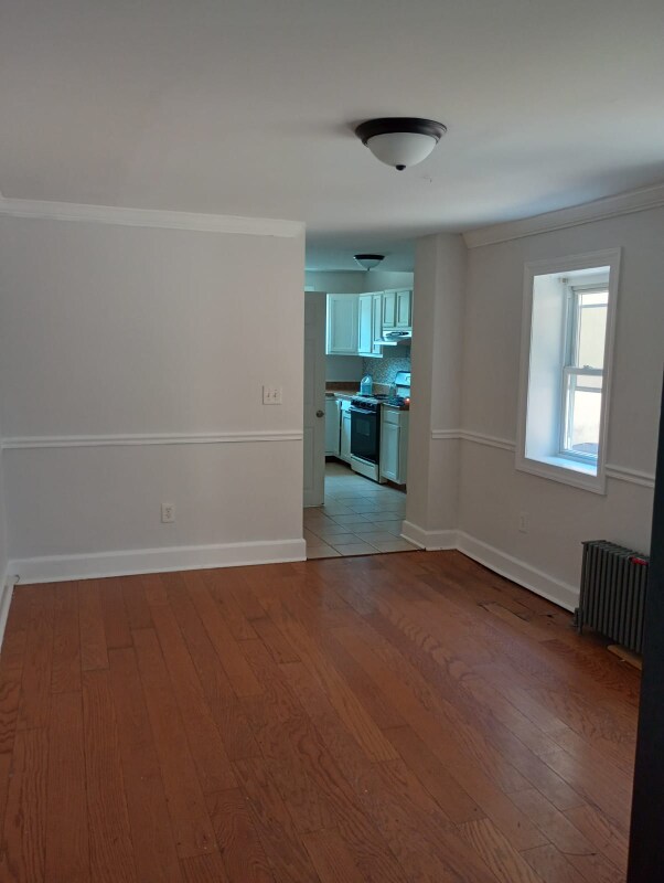 Foto del edificio - 404 W 6th St