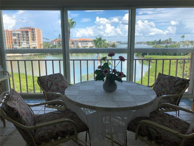 Foto del edificio - 7897 Sailboat Key Blvd S