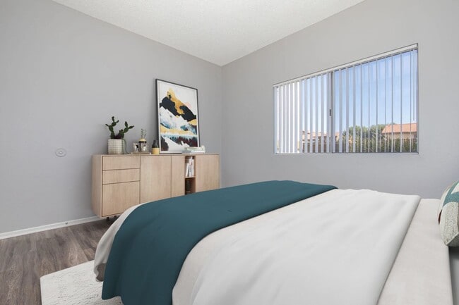 Foto del edificio - Club Pacifica Apartment Homes