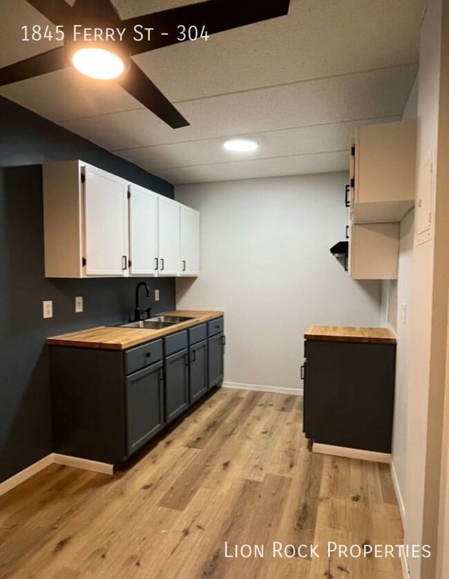 Building Photo - Charming 1-Bedroom Flat in Anoka - Live in...