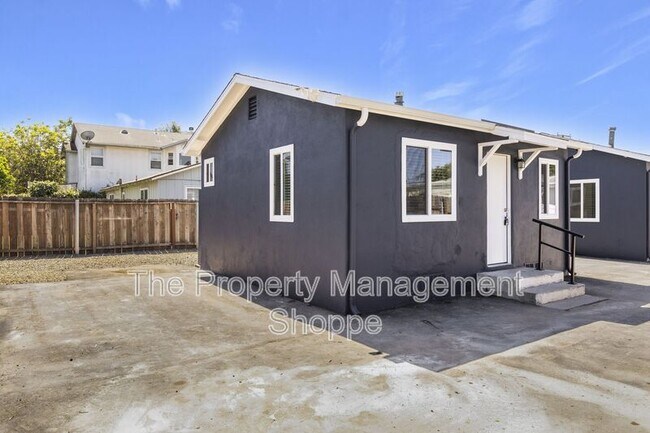 Foto del edificio - 4822 8th St