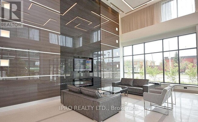 Building Photo - 3975-3975 Grand Park Dr