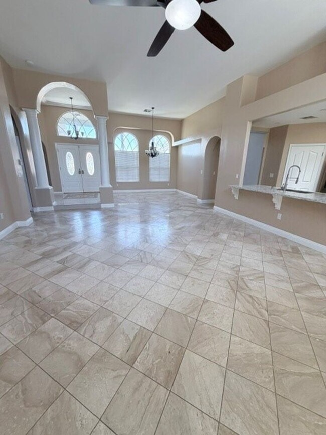 Foto del edificio - 5009 Glacier Canyon Ct