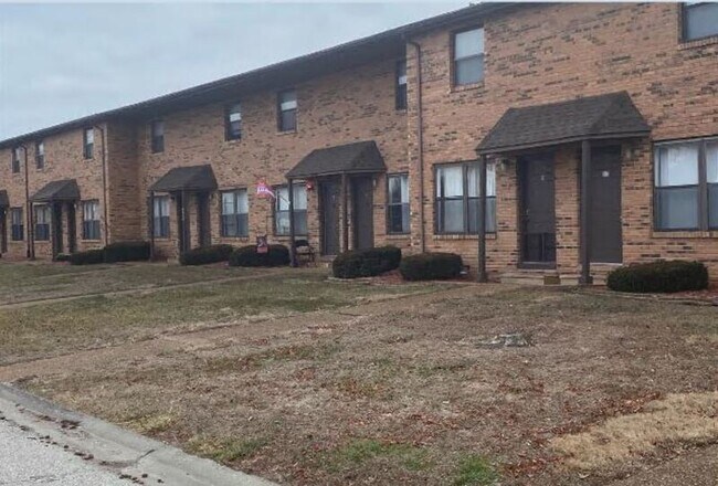 Building Photo - 1034 Belle Valley Dr