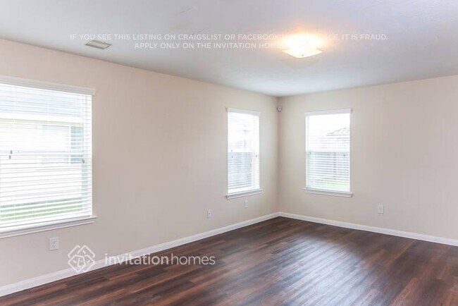 Building Photo - 1511 Weiland Manor Ln