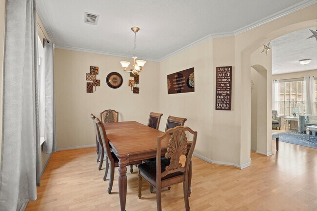 Foto del edificio - 19115 Golden Heath Ln