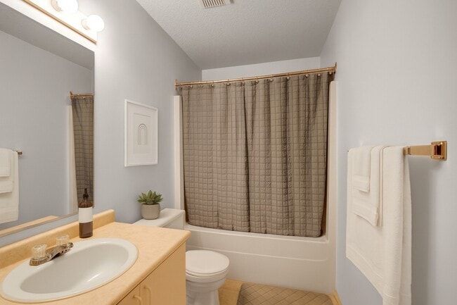 Building Photo - Carrington Place