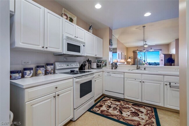 Building Photo - 17100 Bridgestone Ct