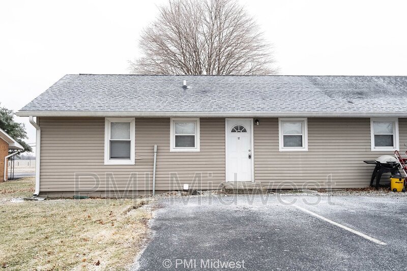 Primary Photo - 4881 300W