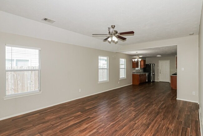 Foto del edificio - 4435 Plumeria Ave