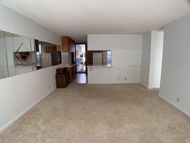 Foto del edificio - $2100/mo 2BR/1BA/2PKG, Mililani (Waikalani...