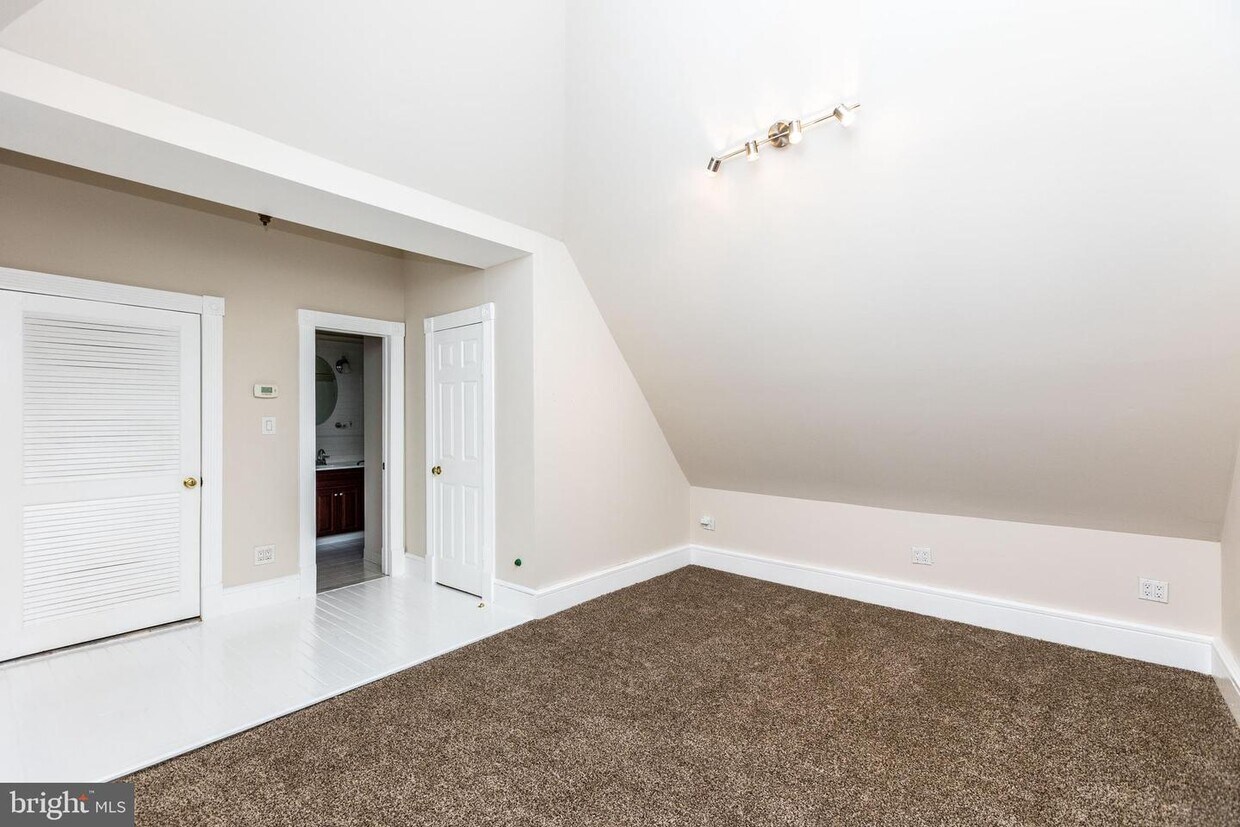 114 Forest Ave, Catonsville, MD 21228 House Rental in Catonsville, MD