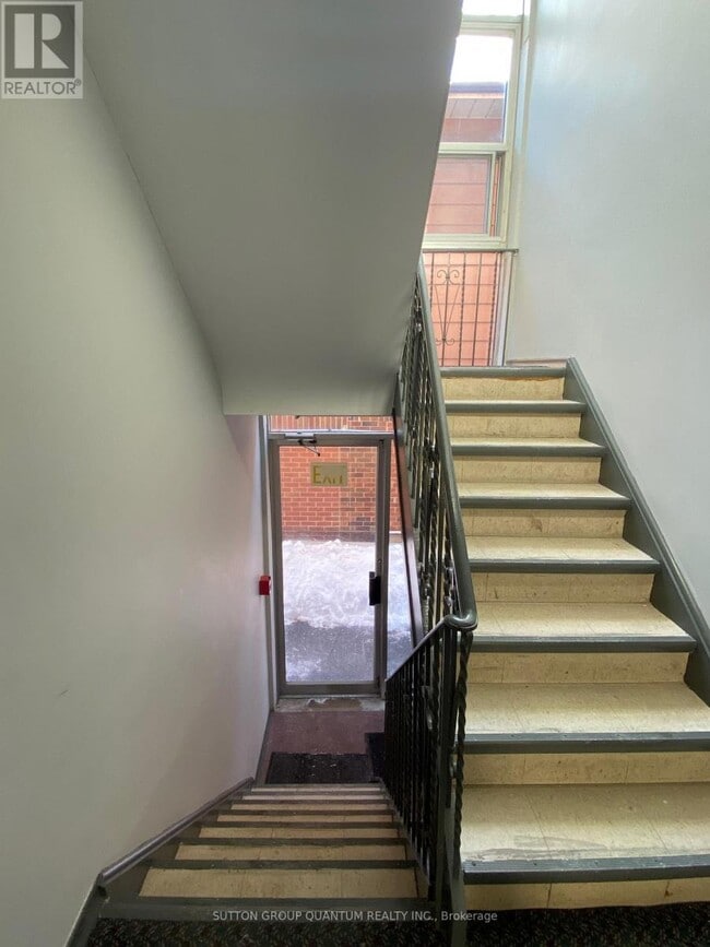 Building Photo - 25A Milton St