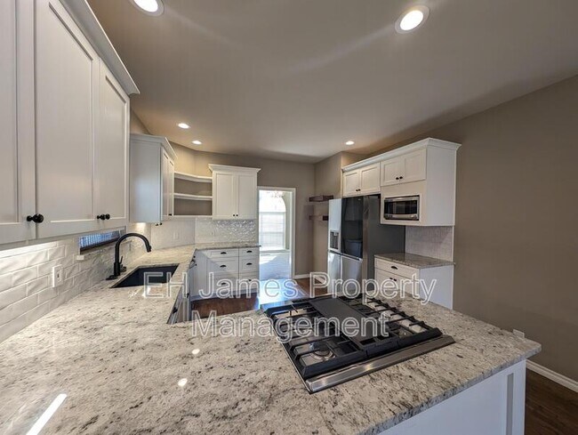 Foto del edificio - 9914 S 99th E Ave